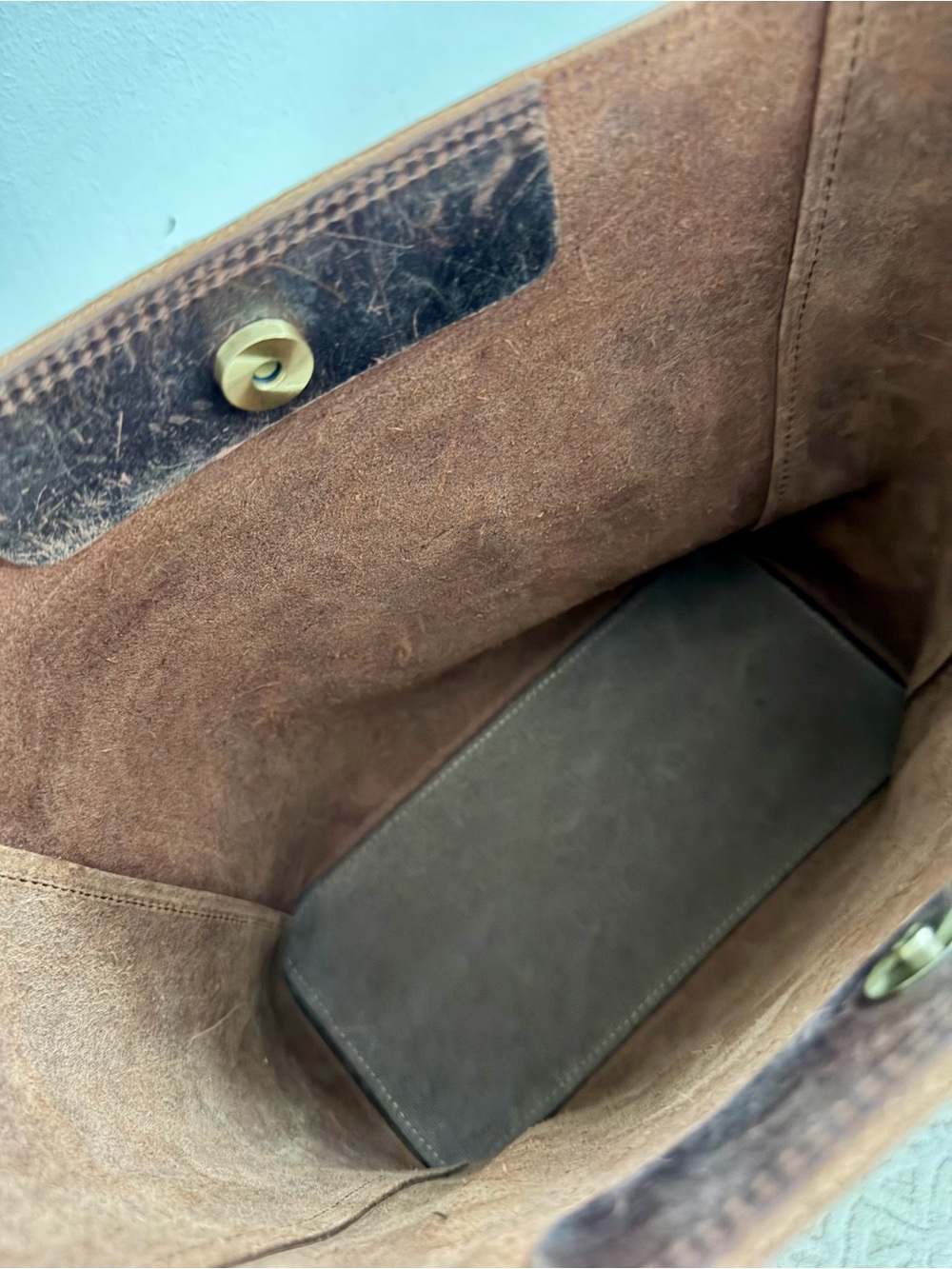 Brown Leather Bucket Shoulder Bag - Picture 2 of 7